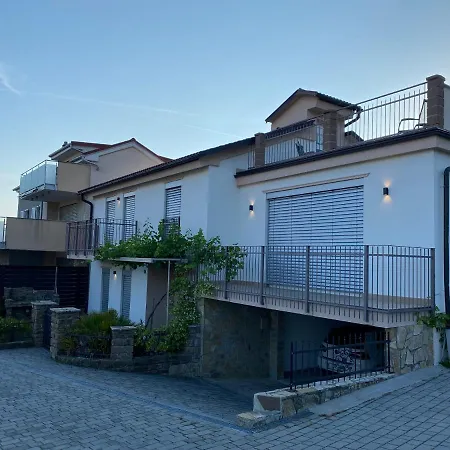 Apartment Apartmaji Vera