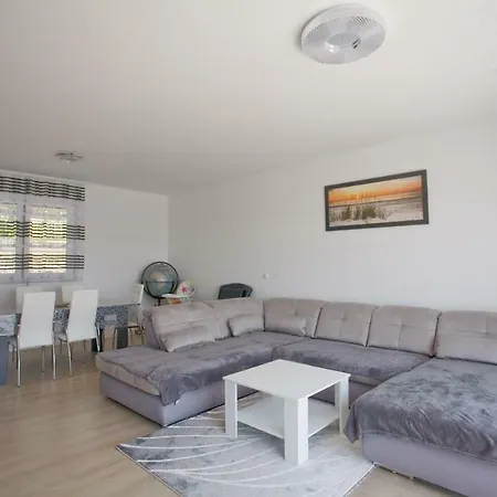 Apartmaji Vera