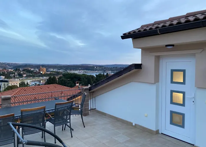 Apartmaji Vera Daire *