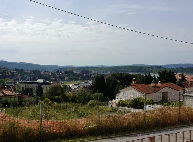 Apartmaji Vera Daire *